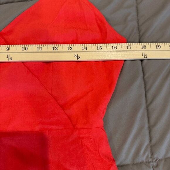 BB Dakota Short Romper Coral Zip Back Adjustable Straps Lined Shorts Size 4 - Picture 10 of 13